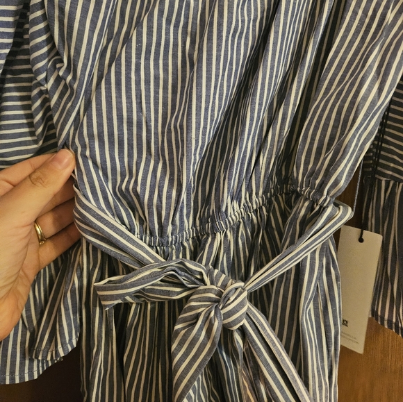Blue and white stripe off shoulder romper, flowy sleeves - Picture 3 of 7